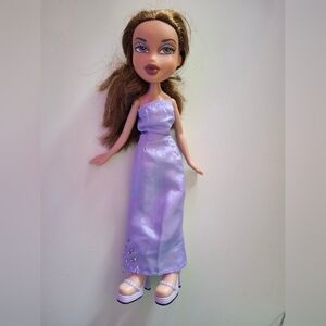 Vintage 2001 Bratz Doll Yasmin xpress It toy